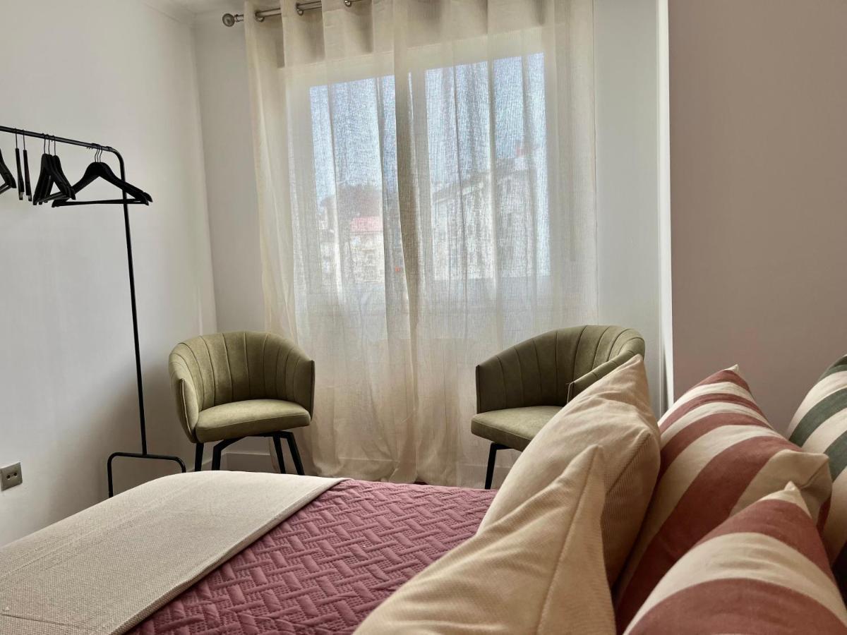 Appartamento Nuevo Piso En Couto Ourense Esterno foto