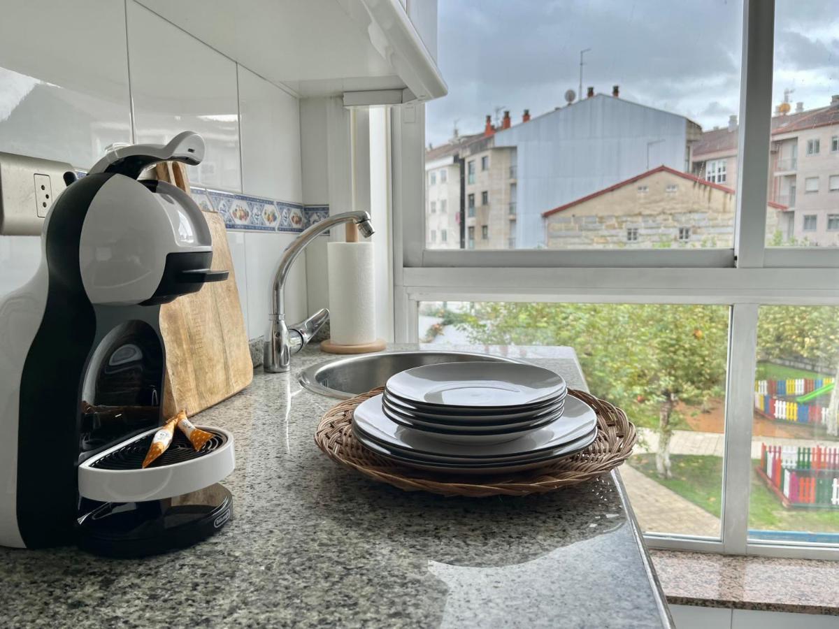 Appartamento Nuevo Piso En Couto Ourense Esterno foto