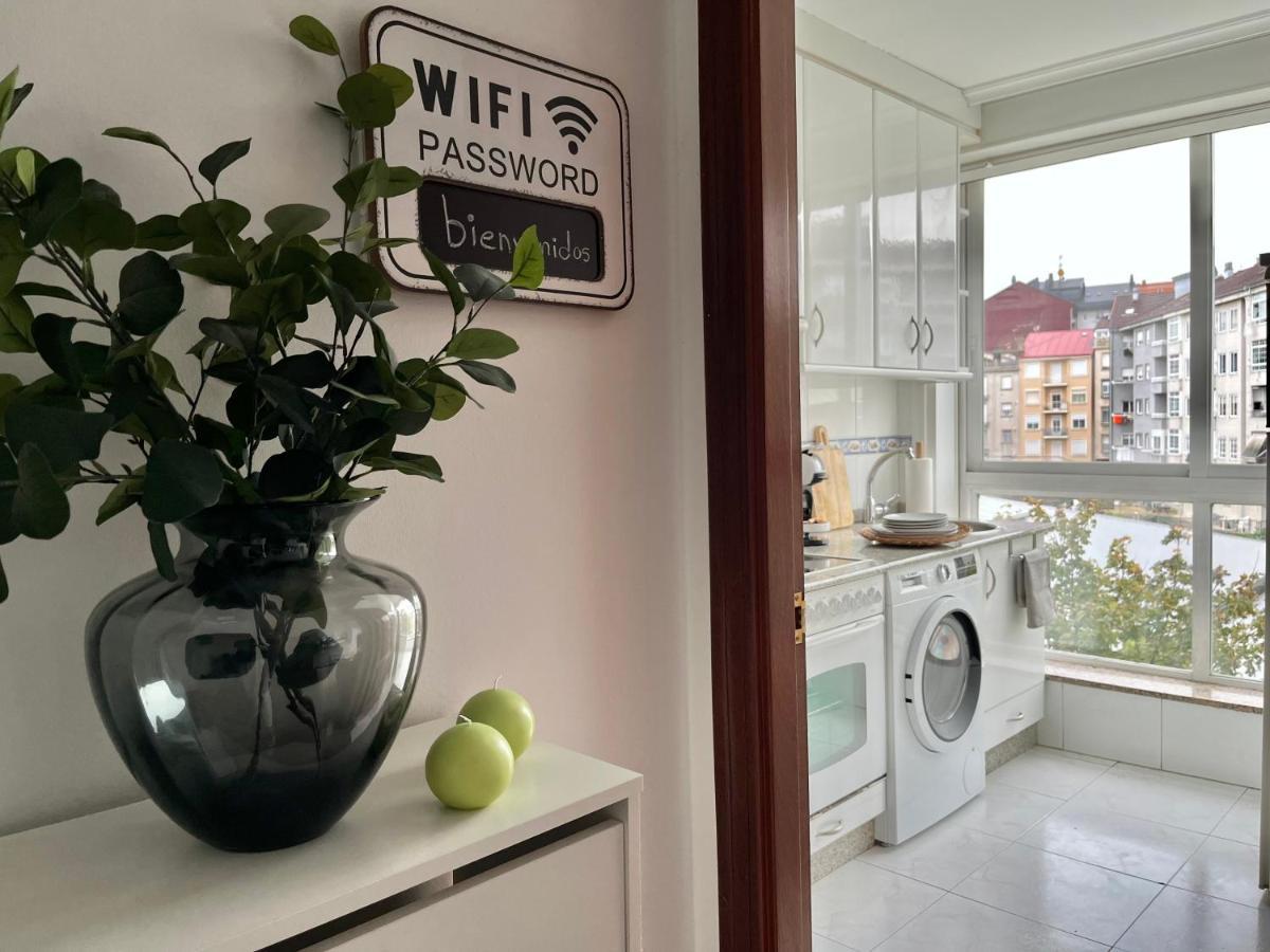 Appartamento Nuevo Piso En Couto Ourense Esterno foto